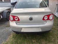 Gebraucht VW Passat 136 PS (100 kW) 2008 Grau Limousine