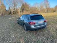 Gebraucht Mercedes C220 175 PS (128 kW) 2014 Grau Kombi