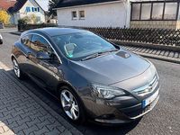 Gebraucht Opel Astra GTC Innovation 140 PS (102 kW) 2012 Grau Coupé