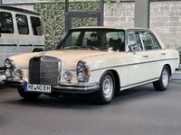 Gebraucht Mercedes 300 249 PS (183 kW) 1971 Beige Limousine