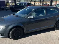 Gebraucht Audi A3 Ambiente 105 PS (77 kW) 2011 Grau Kleinwagen