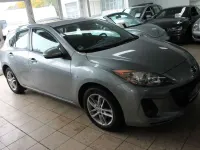Używany Mazda 3 Edition 150 KM (110 kW) 2012 Srebrny Sedan/Limuzyna