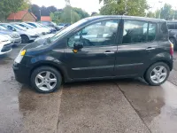 Gebraucht Renault Modus 75 PS (55 kW) 2005 Schwarz Van / Kleinbus