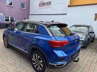 Gebraucht VW T-Roc Active 150 PS (110 kW) 2021 Blau SUV