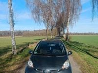 Gebraucht Toyota Aygo 68 PS (50 kW) 2009 Grau Kleinwagen