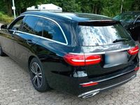 Gebraucht Mercedes E200 197 PS (144 kW) 2020 Schwarz Kombi