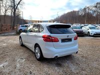 Gebraucht BMW 218 Active Tourer Advantage 150 PS (110 kW) 2021 Weiß Van / Kleinbus