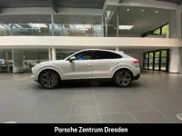 Gebraucht Porsche Cayenne 462 PS (339 kW) 2021 Carraraweißmetallic (metallic) SUV