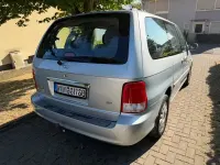 Gebraucht Kia Carnival EX 144 PS (105 kW) 2002 Silber Van / Kleinbus