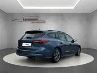 Gebraucht Ford Focus ST-Line 120 PS (88 kW) 2025 Chroma blau (metallic) Kombi