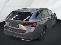 Gebraucht Skoda Octavia Tour 150 PS (110 kW) 2025 Graphitegrau metallic Kombi