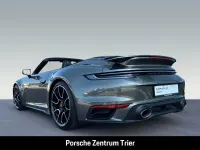 Gebraucht Porsche 992 581 PS (427 kW) 2023 Aventuringrünmetallic Cabrio