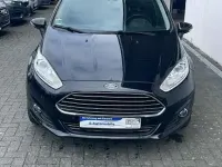 Gebraucht Ford Fiesta Titanium 125 PS (91 kW) 2016 Schwarz Kleinwagen