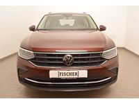 gebraucht VW Tiguan 1.5TSI DSG Life Navi LED SHZ Rear View PDC