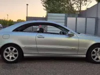 Gebraucht Mercedes CLK240 170 PS (125 kW) 2002 Silber Coupé