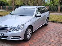 Second-hand Mercedes E250 204 CP (150 kW) 2010 Argintiu Break