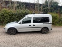 Gebraucht Opel Combo 100 PS (73 kW) 2008 Silber Van / Kleinbus