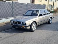 Gebraucht BMW 320 125 PS (91 kW) 1984 Beige Coupé