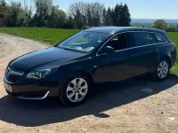 Gebraucht Opel Insignia 140 PS (102 kW) 2015 Schwarz Kombi