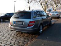 Gebraucht Mercedes C280 Elegance 231 PS (169 kW) 2008 Silber Kombi