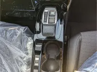 Gebraucht Peugeot e-2008 Allure 100 kW (136 PS) 2023 Silber SUV