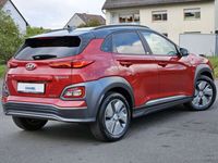 gebraucht Hyundai Kona Premium 204PS Elektro 64kWh NAVI+LED+HUD+WP