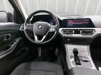 Gebraucht BMW 318 Advantage 150 PS (110 kW) 2022 Schwarz Limousine