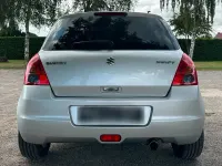 Gebraucht Suzuki Swift 92 PS (67 kW) 2009 Silber Kleinwagen