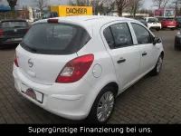 Używany Opel Corsa Selection 69 KM (50 kW) 2014 Biały Hatchback