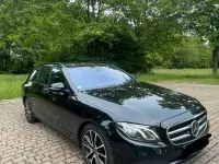 Gebraucht Mercedes E220 Night 194 PS (142 kW) 2019 Schwarz Kombi