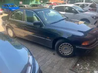 Gebraucht BMW 523 170 PS (125 kW) 2000 Schwarz Limousine