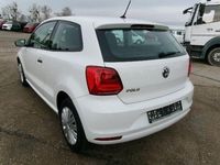 Gebraucht VW Polo Trendline 60 PS (44 kW) 2017 Weiß Kleinwagen