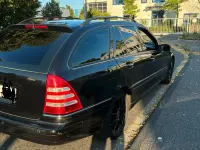 Gebraucht Mercedes C180 160 PS (117 kW) 2006 Schwarz Kombi
