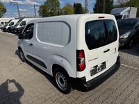 Gebraucht Peugeot Partner Premium 131 PS (96 kW) 2019 Weiß Van / Kleinbus