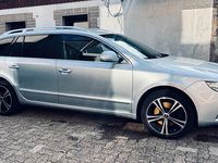 Gebraucht Skoda Superb 200 PS (147 kW) 2012 Silber Kombi
