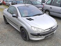 Gebraucht Peugeot 206 CC 109 PS (80 kW) 2001 Visionblau Cabrio