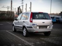 Gebraucht Ford Fusion 80 PS (58 kW) 2007 Silber Kleinwagen