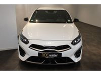 Gebraucht Kia Ceed GT-Line 160 PS (117 kW) 2023 Weiss Kleinwagen