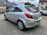 Używany Opel Corsa 90 KM (66 kW) 2007 Srebrny Hatchback