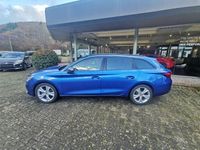 Usata Seat Leon FR 150 CV (110 kW) 2024 Blu Berlina