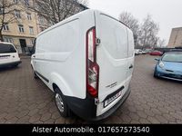 Gebraucht Ford Transit Custom 131 PS (96 kW) 2017 Weiß Van / Kleinbus