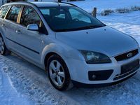 Gebraucht Ford Focus 101 PS (74 kW) 2005 Grau Kombi