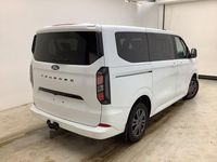 Gebraucht Ford Tourneo Titanium 136 PS (100 kW) 2025 Weiß Van / Kleinbus