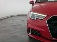 Gebraucht Audi A3 Sport 150 PS (110 kW) 2020 Rot Limousine