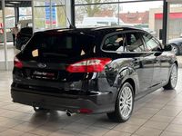 Używany Ford Focus Titanium 170 KM (125 kW) 2012 Czarny Kombi