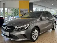 Gebraucht Mercedes A180 109 PS (80 kW) 2016 Grau Kleinwagen