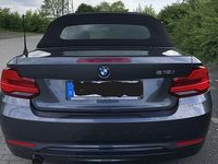 Gebraucht BMW 218 Sport Line 136 PS (100 kW) 2018 Grau Cabrio