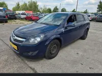 Gebraucht Opel Astra Edition 110 PS (80 kW) 2010 Royal blau (s2) Kombi
