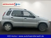 Gebraucht Suzuki Ignis 83 PS (61 kW) 2002 Silbergrau Kleinwagen