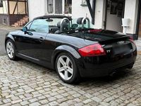 Gebraucht Audi TT Roadster 179 PS (131 kW) 2000 Schwarz Cabrio
